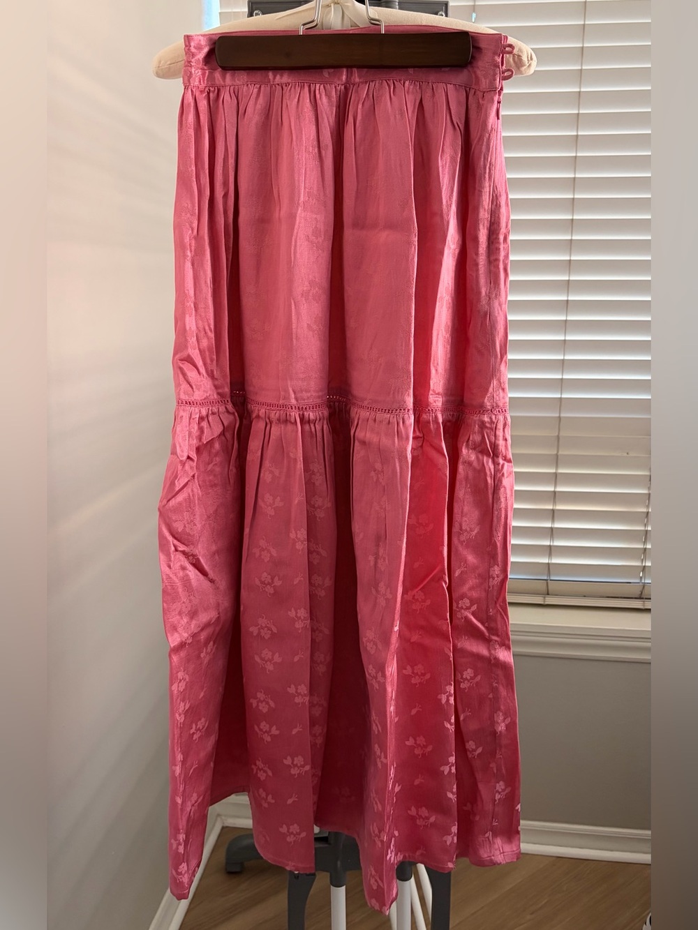 Millie Pink Jaquard Maxi Skirt Size XS